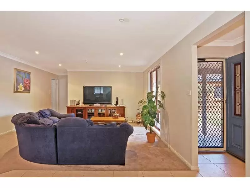 5 Sutherland Drive, North Nowra Sold by Integrity Real Estate - image 2