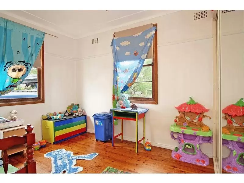 7 Leaney Avenue, Nowra Sold by Integrity Real Estate - image 5