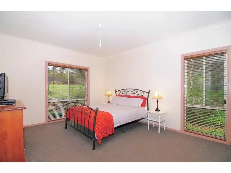 115 Warren Avenue, North Nowra Sold by Integrity Real Estate - image 8