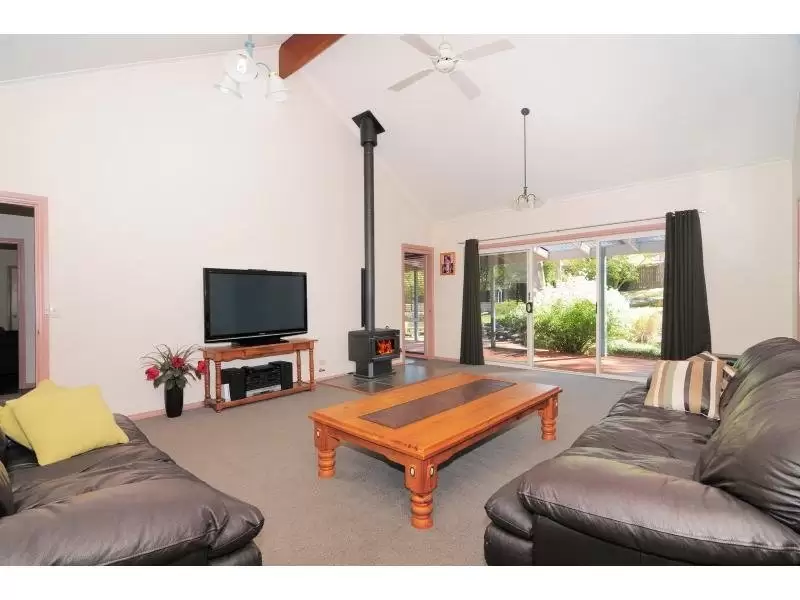 115 Warren Avenue, North Nowra Sold by Integrity Real Estate - image 6