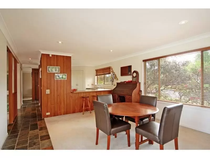 2 Clarke Avenue, North Nowra Sold by Integrity Real Estate - image 3