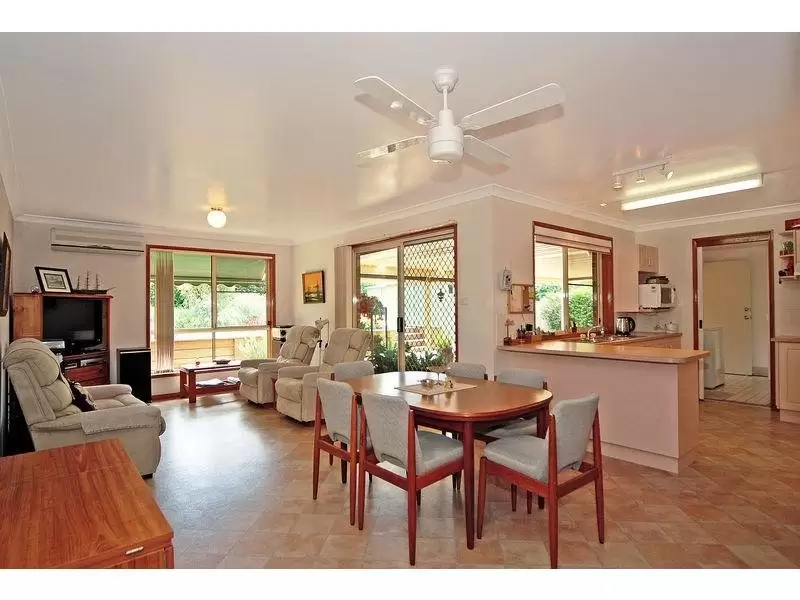 5 Essington Court, Bomaderry Sold by Integrity Real Estate - image 3