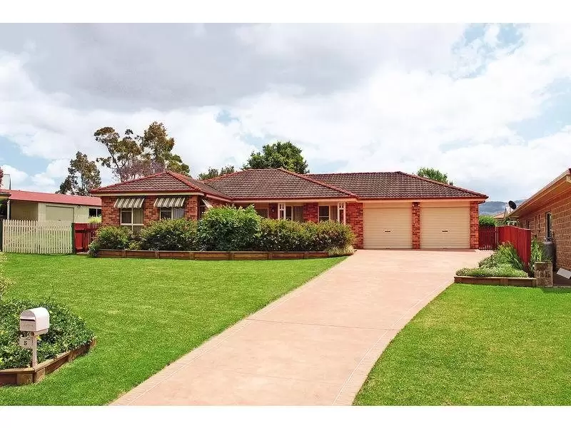 5 Essington Court, Bomaderry Sold by Integrity Real Estate