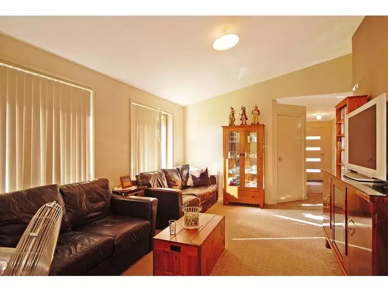 7 Neptune Place, Worrigee Sold by Integrity Real Estate - image 3