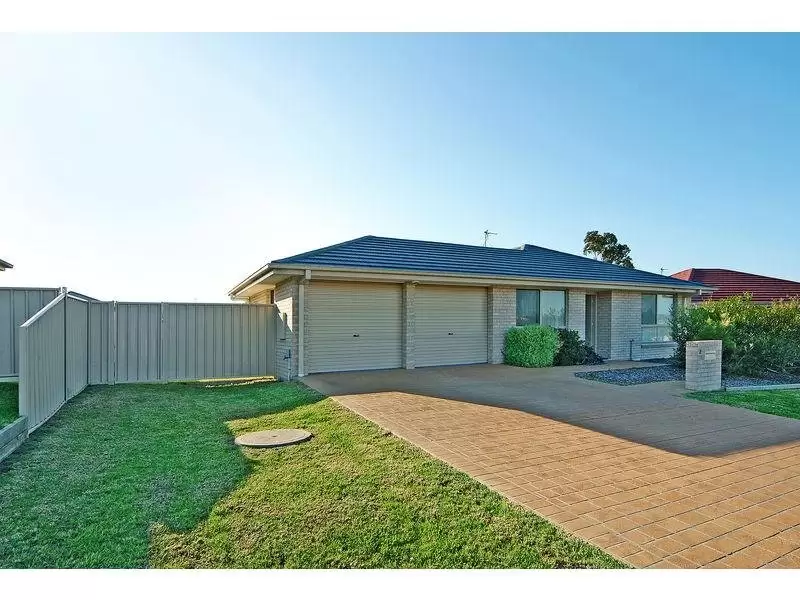 2 Palm Lily Close, Worrigee Sold by Integrity Real Estate