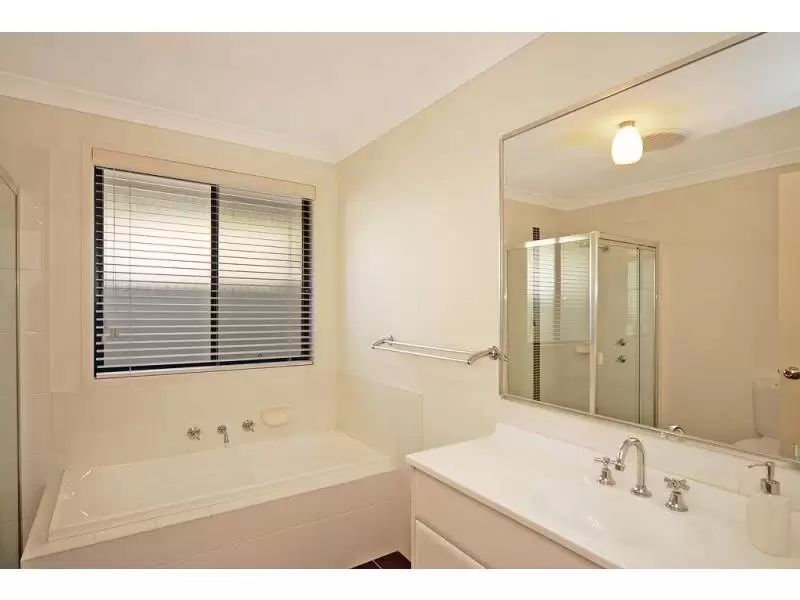 13 Lacebark Grove, Worrigee Sold by Integrity Real Estate - image 7