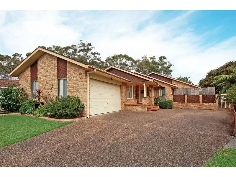 6 Crosby Place, Bomaderry Sold by Integrity Real Estate