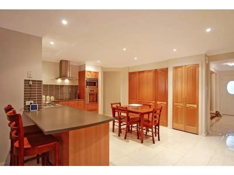 16 Lacebark Grove, Worrigee Sold by Integrity Real Estate - image 2