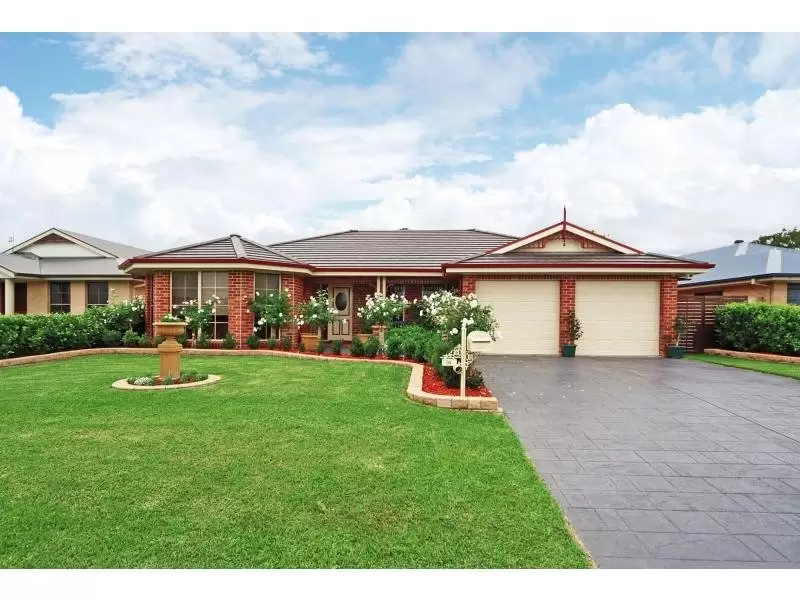 16 Lacebark Grove, Worrigee Sold by Integrity Real Estate