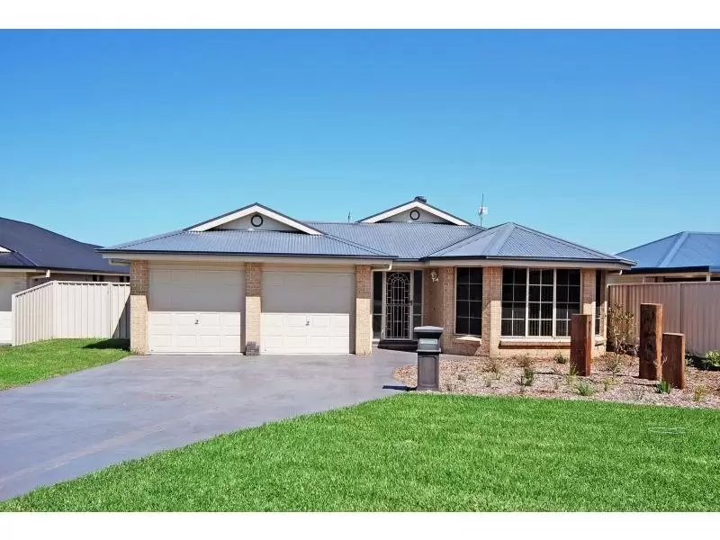 23 Lacebark Grove, Worrigee Sold by Integrity Real Estate