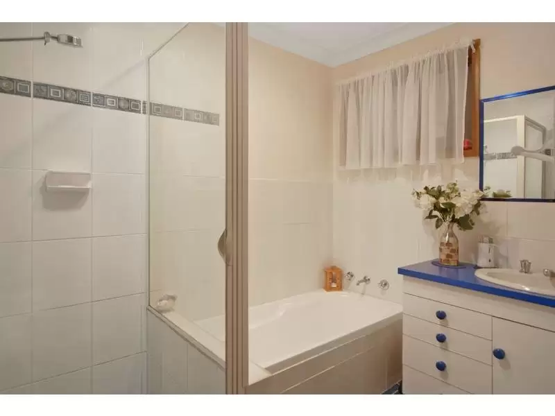 78 Lyndhurst Drive, Bomaderry Sold by Integrity Real Estate - image 7