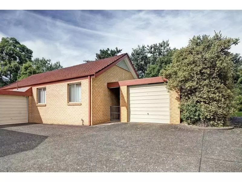 4/4 Carisbrooke Close, Bomaderry Sold by Integrity Real Estate