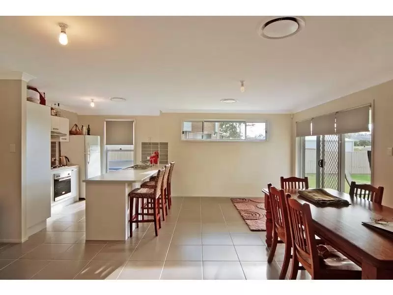 24 Blue Bell Way, Worrigee Sold by Integrity Real Estate - image 4