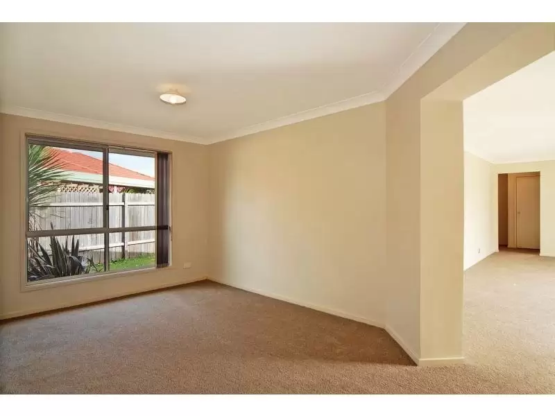 20 Eucalyptus Avenue, Worrigee Sold by Integrity Real Estate - image 2