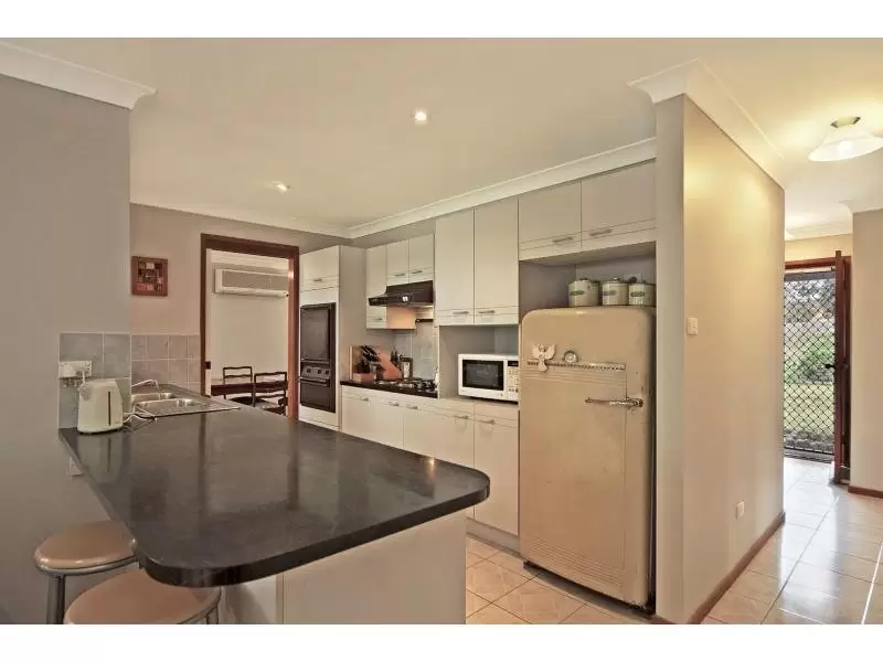 12 Glenair Avenue, West Nowra Sold by Integrity Real Estate - image 5