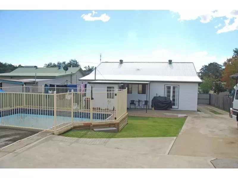 16 Ernest Street, Nowra Sold by Integrity Real Estate - image 1