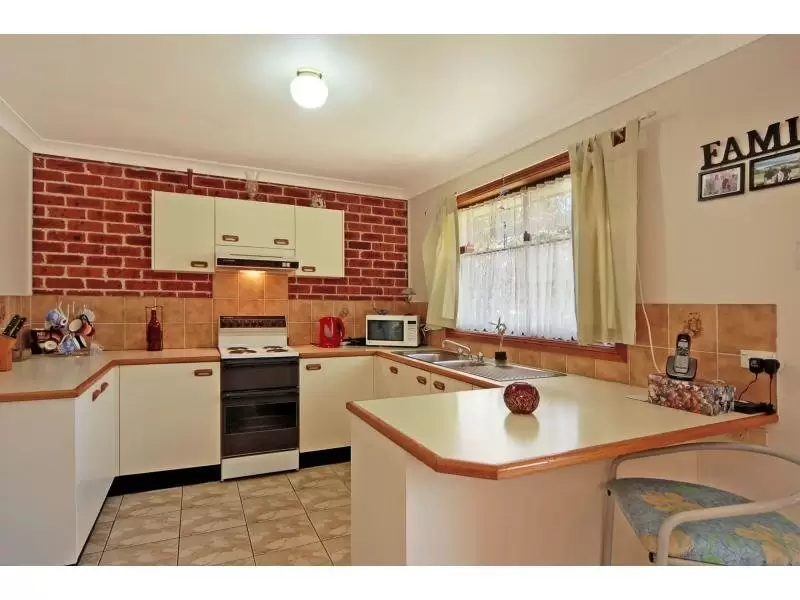 1/18 Wilari Close, Bomaderry Sold by Integrity Real Estate - image 5