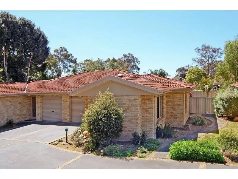 7/22 Mattes Way, Bomaderry Sold by Integrity Real Estate - image 1