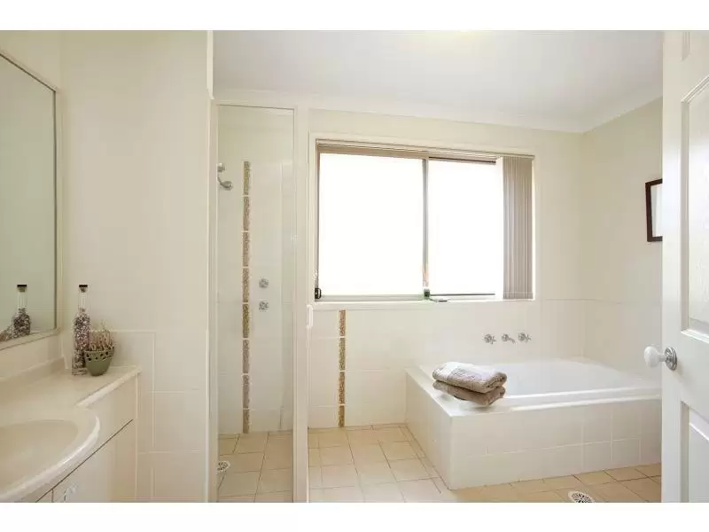 30 Carrington Park Drive, Nowra Sold by Integrity Real Estate - image 6