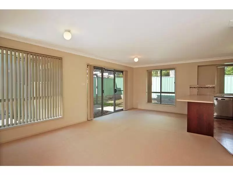 3/115 Hillcrest Avenue, South Nowra Sold by Integrity Real Estate - image 3