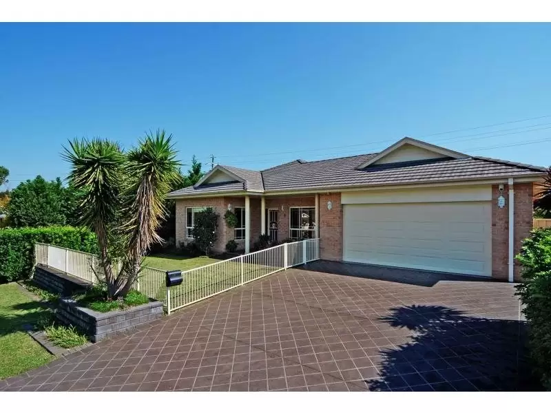 4 Blue Gum Way, North Nowra Sold by Integrity Real Estate - image 1