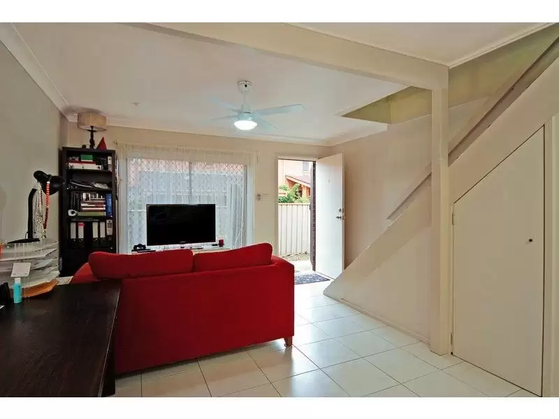 4/6 Campbell Place, Nowra Sold by Integrity Real Estate - image 3