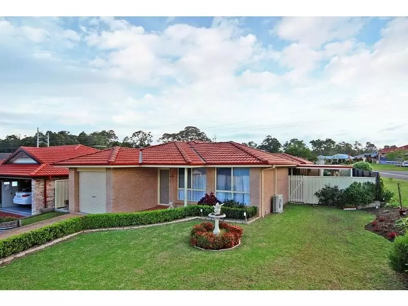 15 Rouken Glen, West Nowra Sold by Integrity Real Estate - image 1