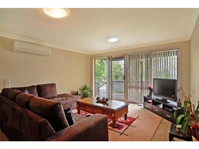 6/33 Lynburn Avenue, Bomaderry Sold by Integrity Real Estate - image 3