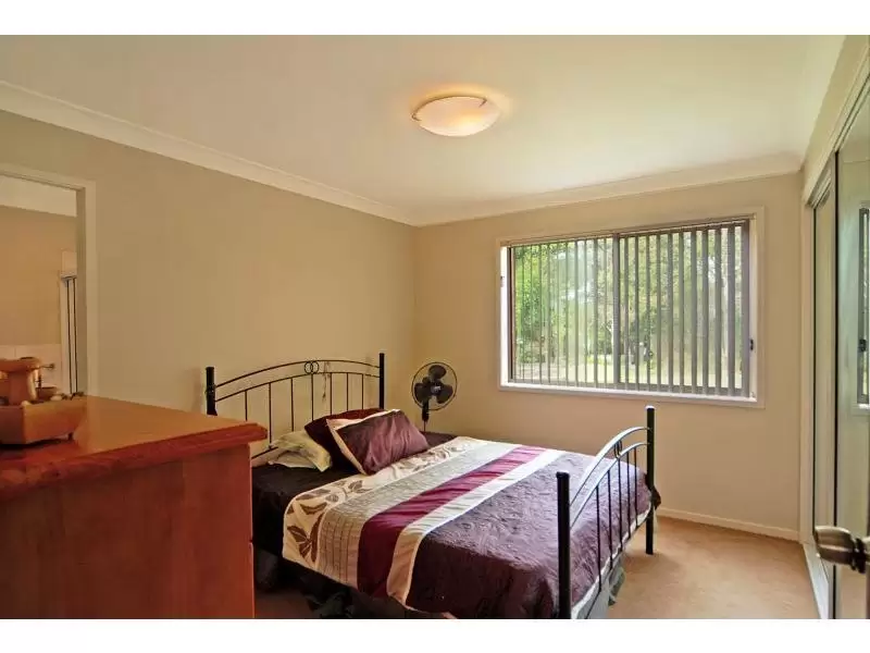 6/33 Lynburn Avenue, Bomaderry Sold by Integrity Real Estate - image 6