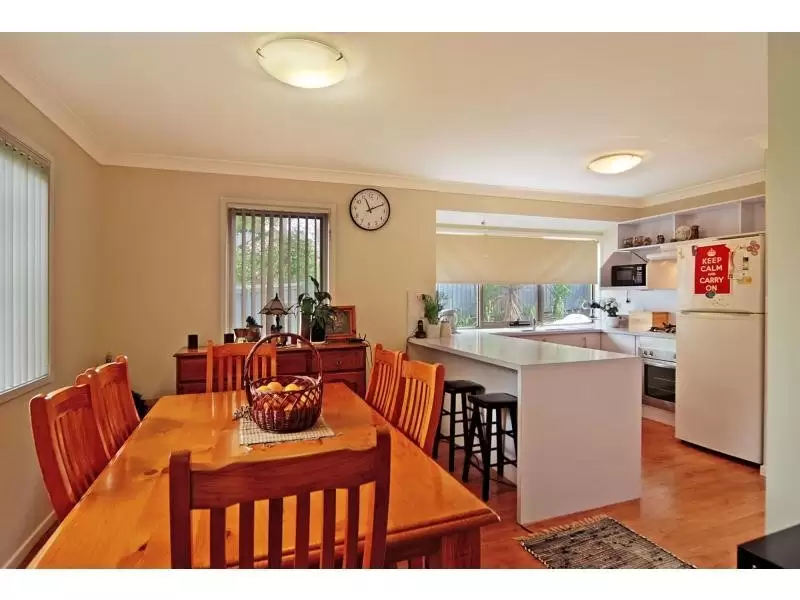 6/33 Lynburn Avenue, Bomaderry Sold by Integrity Real Estate - image 4