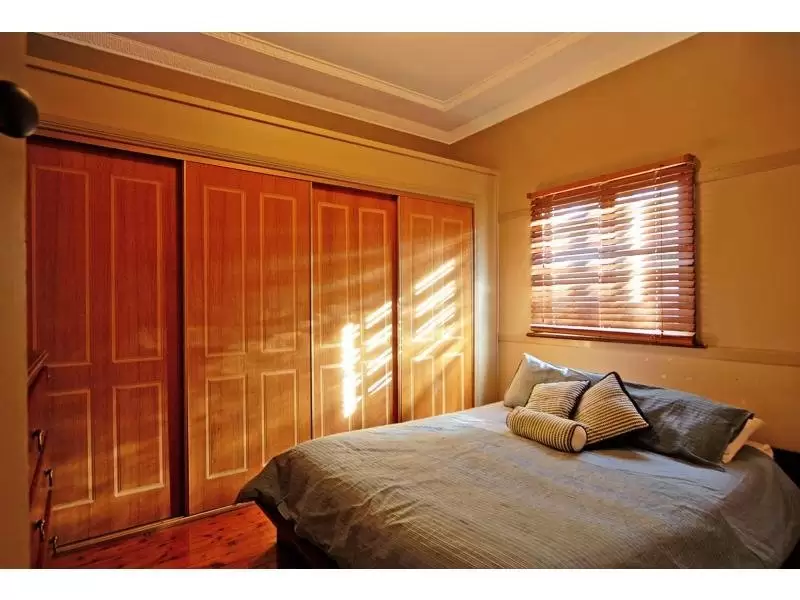 76 Shoalhaven Street, Nowra Sold by Integrity Real Estate - image 5