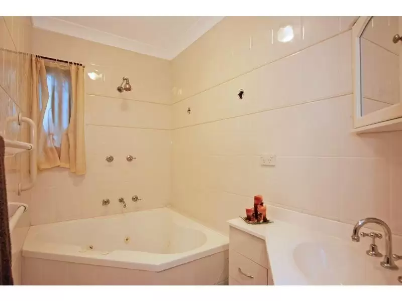 2/2 Campbell Place, Nowra Sold by Integrity Real Estate - image 5