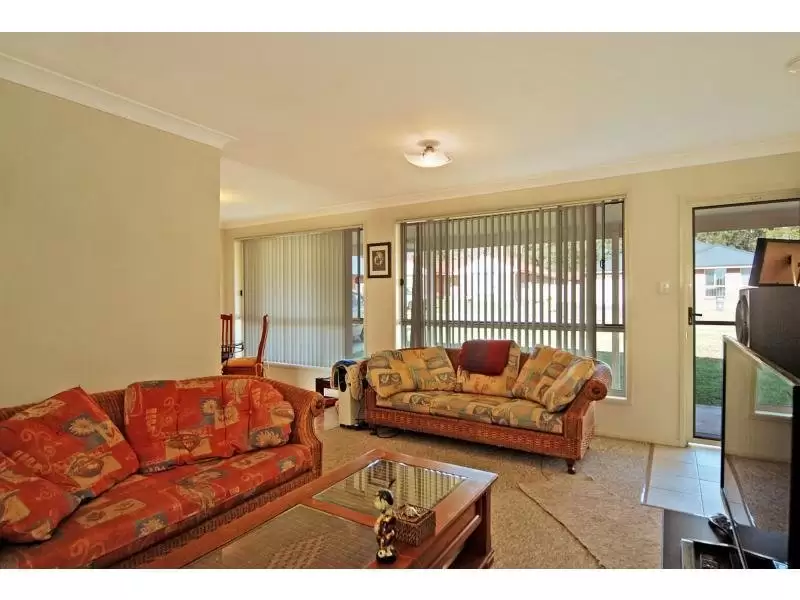 8 Denbigh Place, South Nowra Sold by Integrity Real Estate - image 2