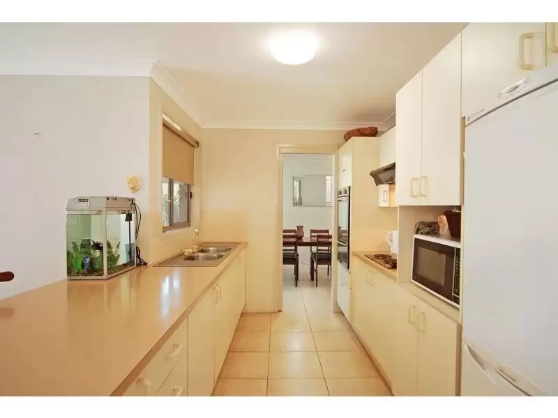 17 Peppermint Drive, Worrigee Sold by Integrity Real Estate - image 3