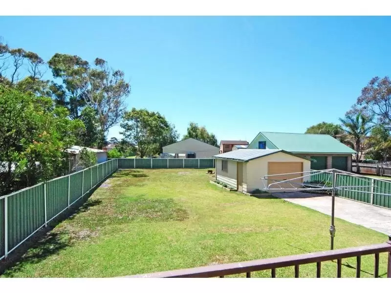 33 Comarong Street, Greenwell Point Sold by Integrity Real Estate - image 2