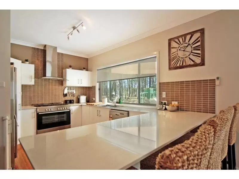 6 Burralee Drive, Worrigee Sold by Integrity Real Estate - image 3