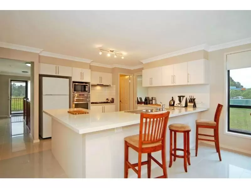 55 Lyrebird Drive, Nowra Sold by Integrity Real Estate - image 3