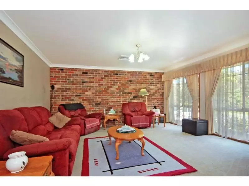 66 Yeovil Drive, Bomaderry Sold by Integrity Real Estate - image 2