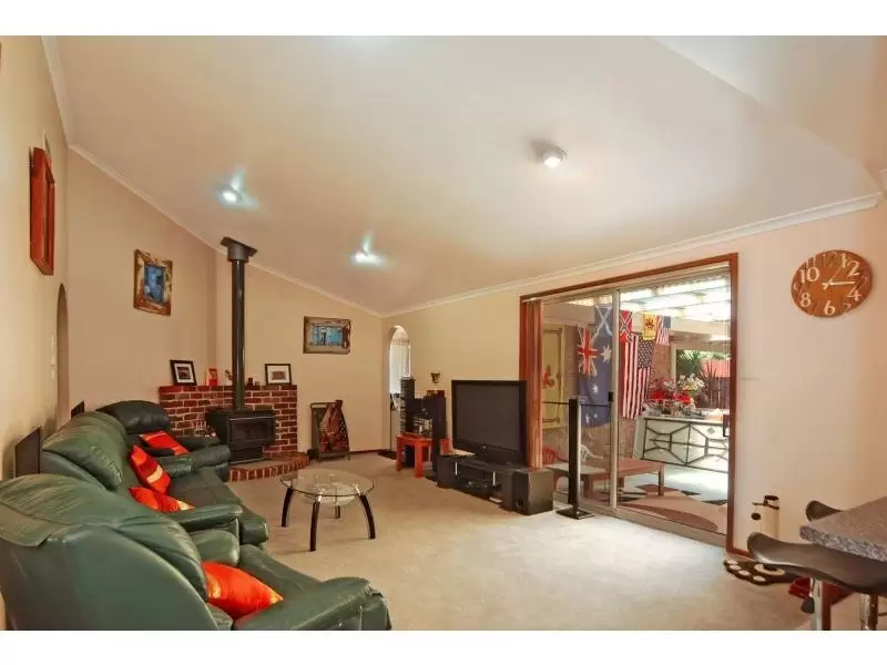 66 Yeovil Drive, Bomaderry Sold by Integrity Real Estate - image 4