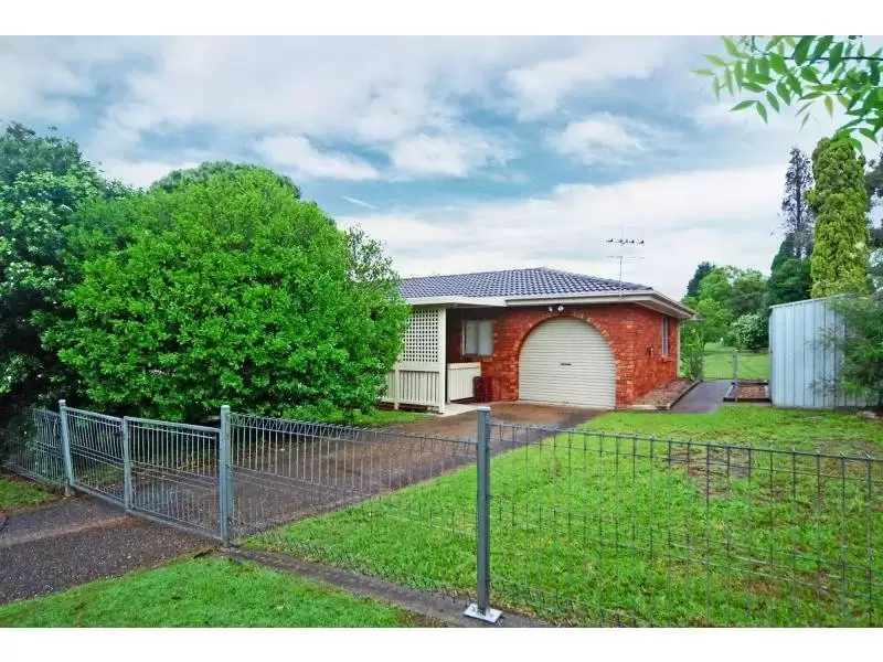 3 Yeovil Drive, Bomaderry Sold by Integrity Real Estate - image 2