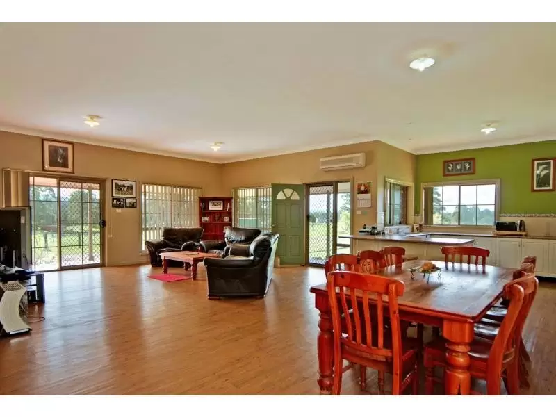 25 Willandra Way, Nowra Hill Sold by Integrity Real Estate - image 2