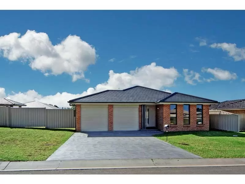 28 Riveroak Road, Worrigee Sold by Integrity Real Estate - image 1