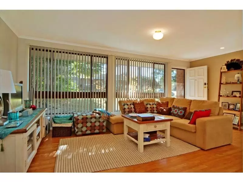 4 Barramundi Avenue, North Nowra Sold by Integrity Real Estate - image 2