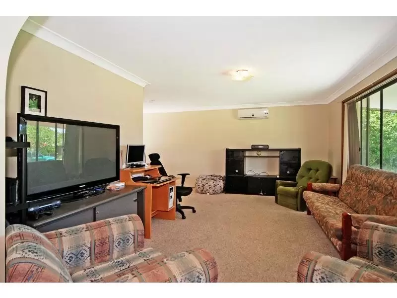 19 Spain Street, North Nowra Sold by Integrity Real Estate - image 2