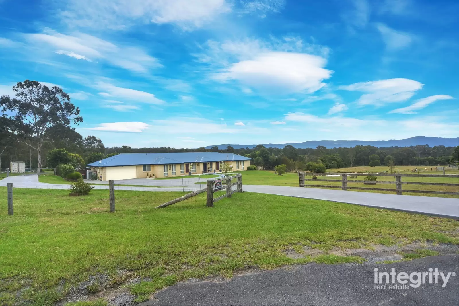 34 Greendale Close, Nowra Hill Sold by Integrity Real Estate - image 2