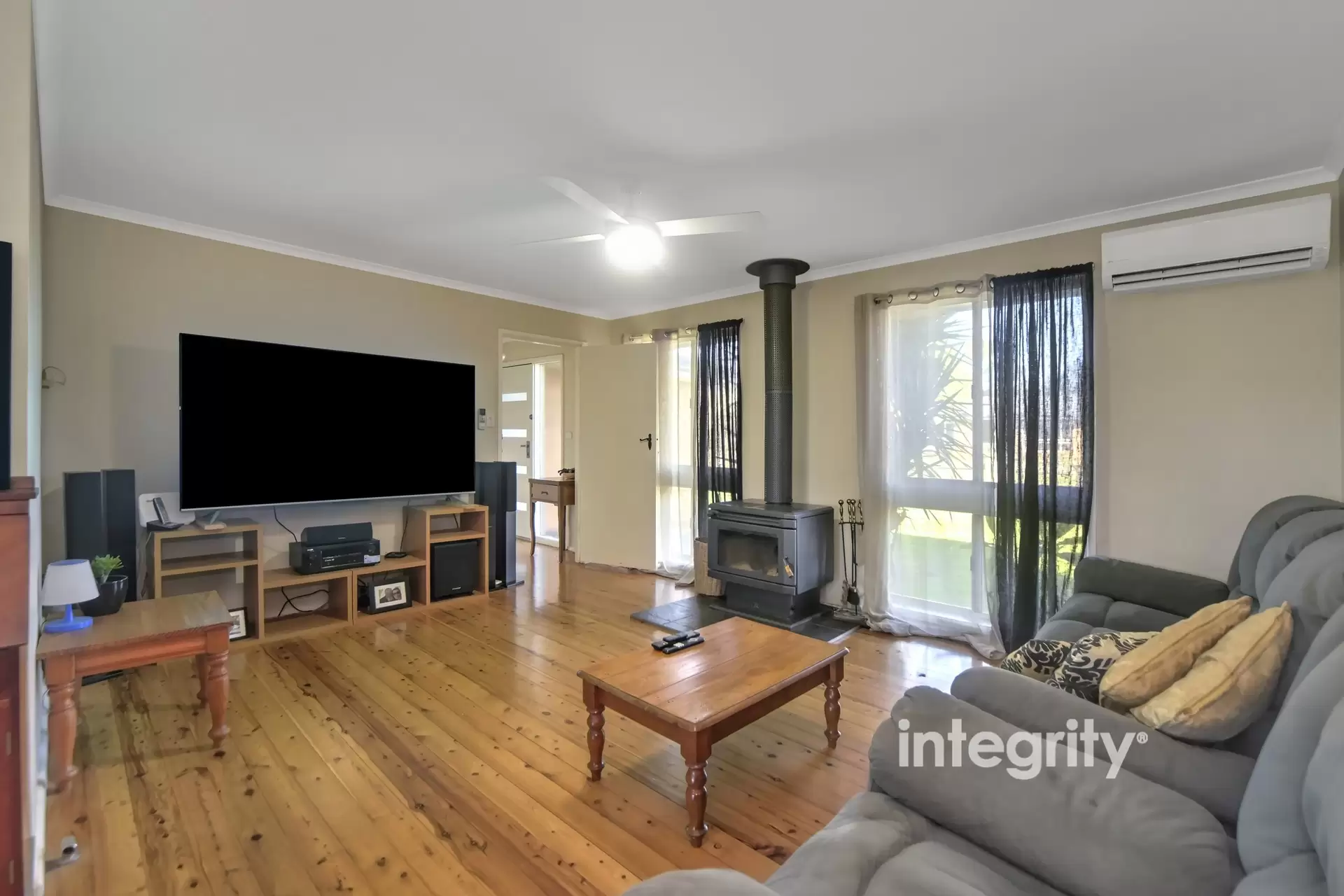 11 Tarraba Crescent, Nowra Sold by Integrity Real Estate - image 2