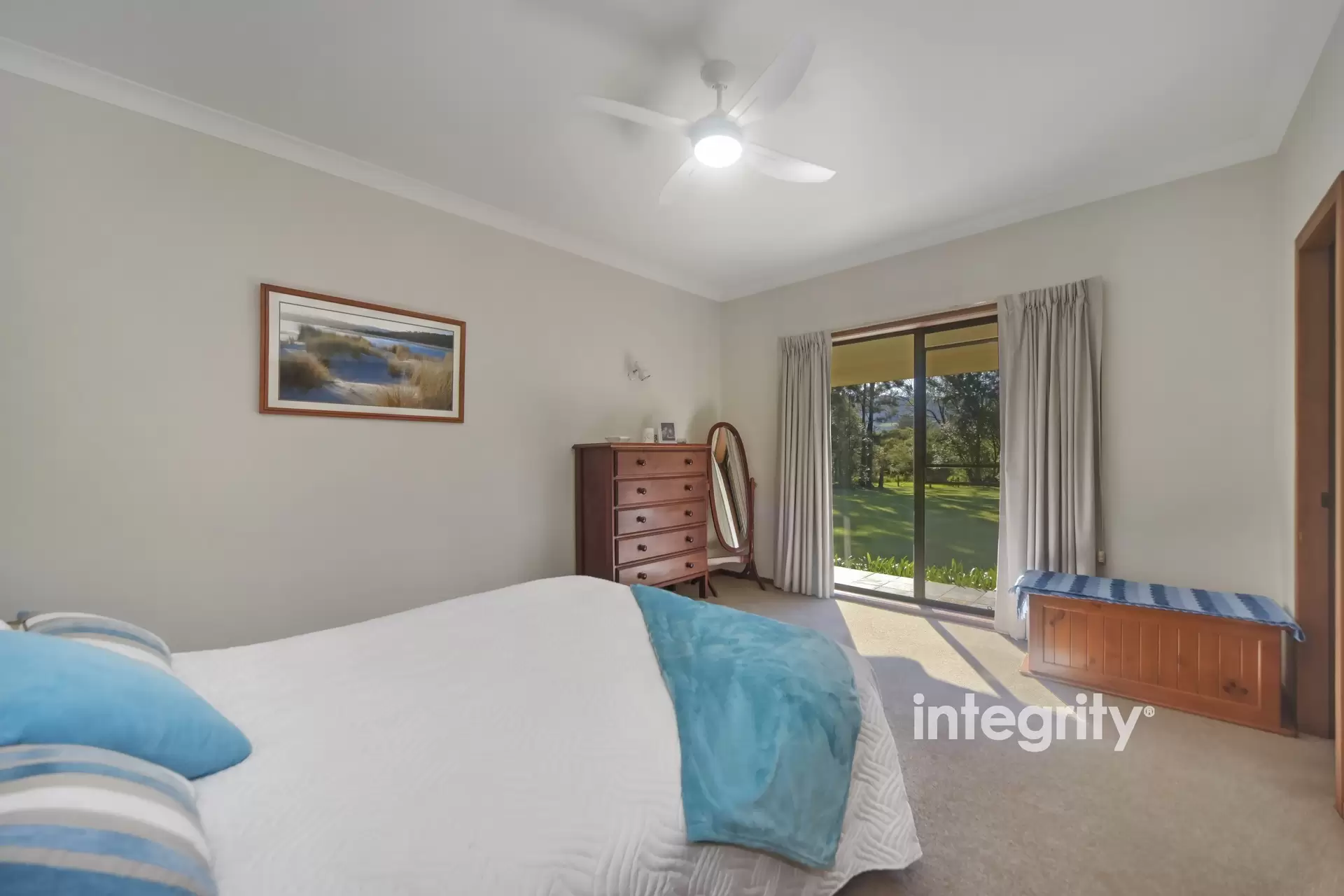 4 Halstead Place, Bomaderry Sold by Integrity Real Estate - image 13