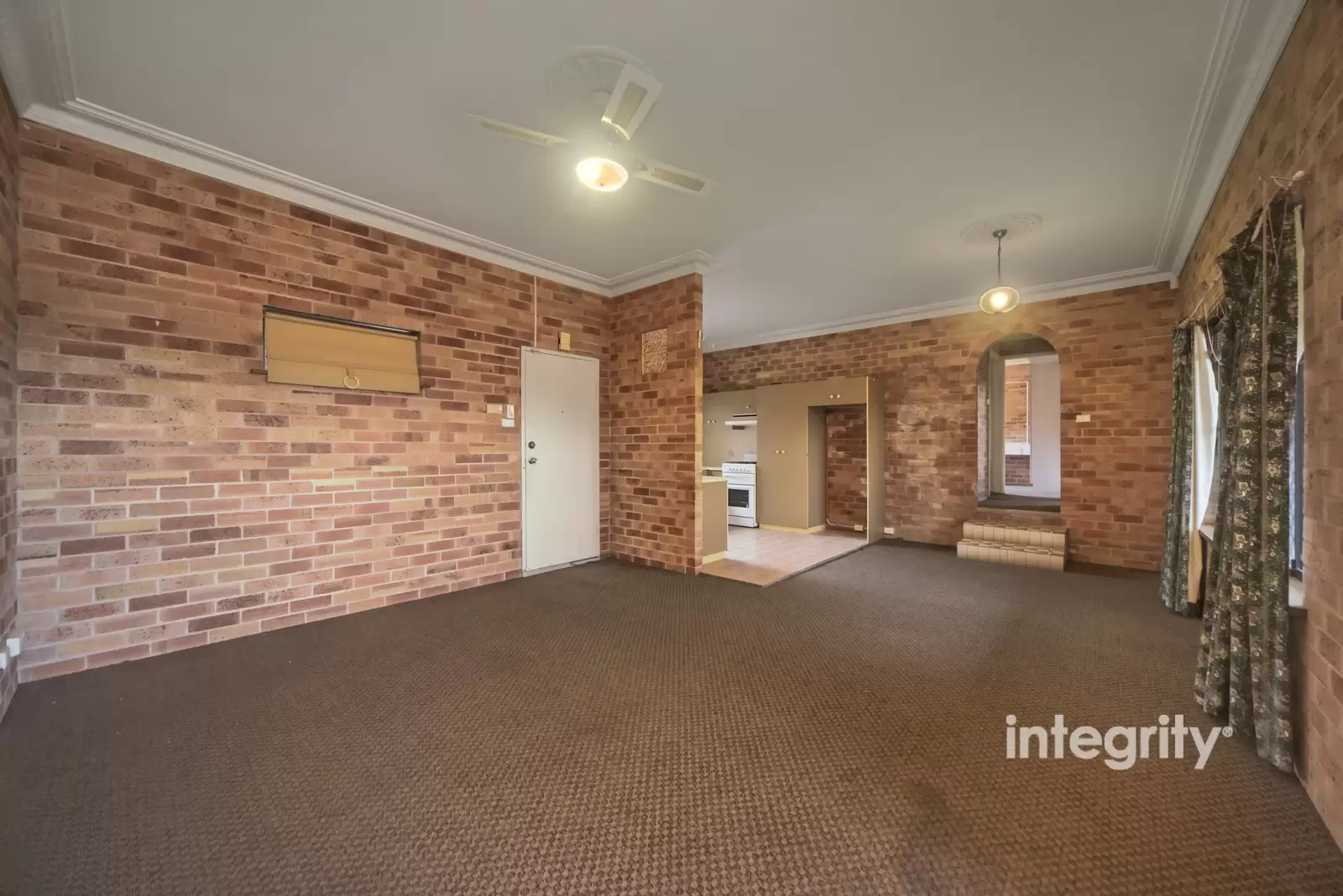 2/123 Wallace Street, Nowra Sold by Integrity Real Estate - image 2