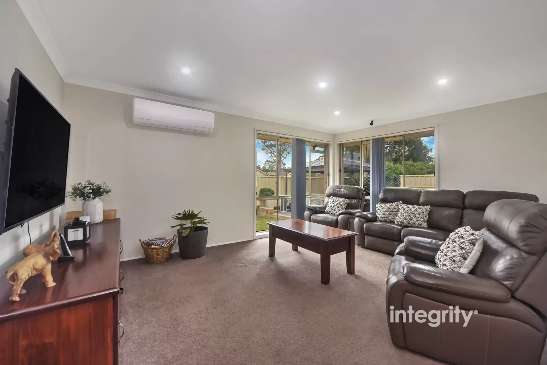 15 Kardella Avenue, Nowra Sold by Integrity Real Estate - image 5