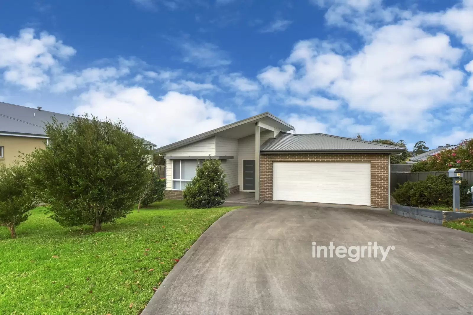 30 Banool Circuit, Bomaderry Sold by Integrity Real Estate
